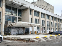 ДК, где пел Цой, разрушается на глазах в Воронеже