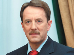 Воронежского экс-губернатора Гордеева сделали почетным гражданином на Колыме