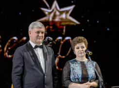 Денег нет, но вы держитесь: почему измельчал губернаторский бал в Воронеже