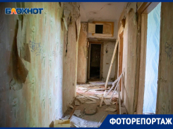 Опасный район: как выглядят изнутри заброшенные дома, оккупированные бомжами в Воронеже