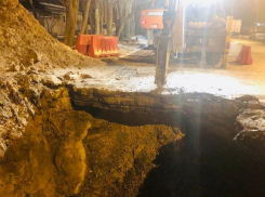 Авария на сетях оставила без воды сотню домов на левом берегу Воронежа