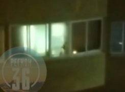 Вечер с огоньком попал на видео в Воронеже