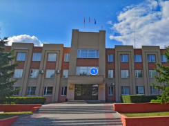 Власти назвали возможную причину исчезновения 10-летней девочки под Воронежем