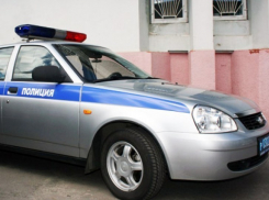 В поселке Анна молодой человек угнал автомобиль у своего приятеля