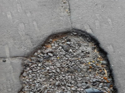 «Просто позор»: на воронежской улице не все гладко