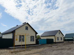 Как выглядят новые дома погорельцев Николаевки, показали в Воронежской области  