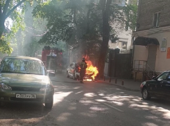 Блестящая работа пожарных попала на видео в Воронеже 