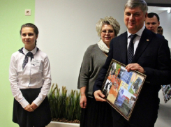 Воронежские золотые медалисты получат по 1 миллиону, если губернатор Гусев успеет 