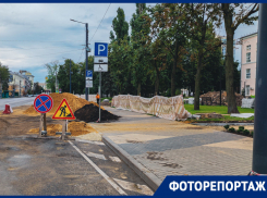 Кто преображает сквер под окнами мэрии Воронежа за десятки миллионов рублей