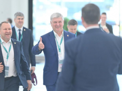 Какую поляну вам накроют, если вы зайдете в гости к воронежскому губернатору