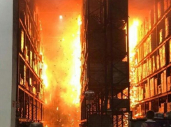 Опубликовано видео эпичного пожара на складе «Магнит» под Воронежем 