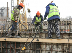 В Воронеже начали бетонировать скандальный виадук на 9 Января