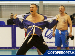 Мощь и красоту единоборств показали в Воронеже к 75-летию Победы