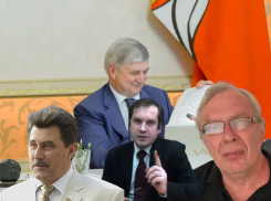 Скрынников, Померанцев и Бренделев требуют от губернатора Гусева итоги локдауна и главные очаги Covid-19