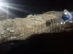 «Обещанного три года ждут»: ночные рабочие честно прокомментировали открытие виадука у «Работницы»