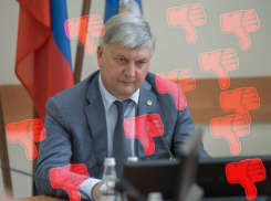 Кол поставили воронежскому губернатору за работу в октябре 