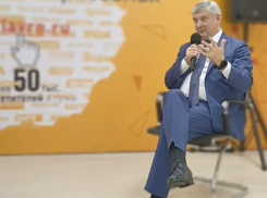 Воронежский губернатор впервые прокомментировал Новый год за 65 миллионов 