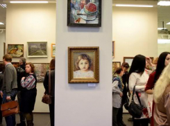В Воронеже открылась выставка картин талантливых женщин-художниц
