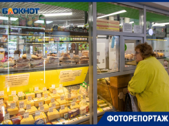 Что и за сколько продают в переходе у цирка после коронавирусных ограничений 