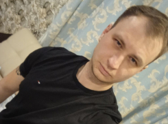 Названа дата рассмотрения жалобы американца, избившего воронежского полицейского