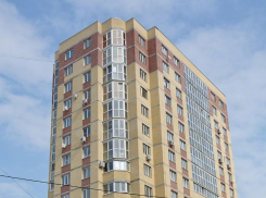 Управляющую компанию Воронежа лишили лицензии за самоуправство