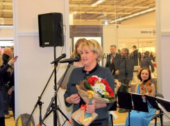 За то, что Воронежская область – самый читающий регион, приз получила Елена Фаддеева