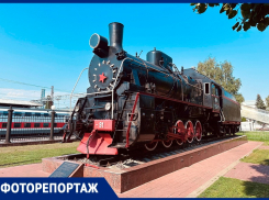 Путешествие в прошлое: как выглядит исторический паровоз на центральном вокзале Воронежа