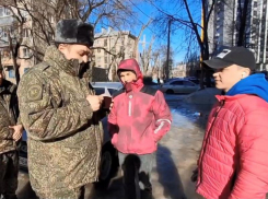 Силовики провели рейд по мигрантам в Воронеже и выявили одного уклониста 