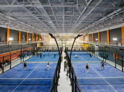 Новый спортивный тренд в центре города: в Воронеже открылся первый падел-клуб международного уровня