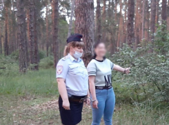 Девушка спасала любимого от тюрьмы, но теперь сядет сама в Воронеже
