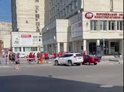 Футболисты московского «Спартака» прогулялись по Воронежу перед игрой с «Факелом»