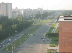 В Воронеже на Московском проспекте девушка расцарапала лицо напавшему на нее грабителю