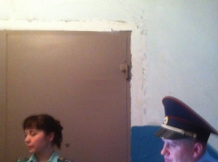 Жительница Воронежа попала в больницу после споров с судебными приставами по поводу капремонта аварийного дома