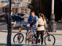 В «Единой России» объяснили ошибку с «новыми» автобусами для волонтеров в Воронеже 