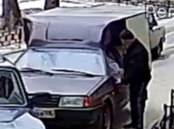 Обыкновенное зеркало подверглось гневу соседа в Воронеже