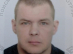 В Воронеже ищут мужчину с татуировкой патрона