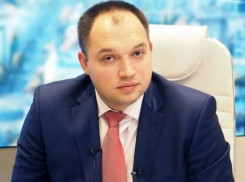 Максим Зацепин утвердился на посту главы Семилукского района Воронежской области