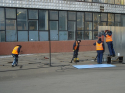 Центральный рынок Воронежа обносят забором - предприниматели против (ФОТО)