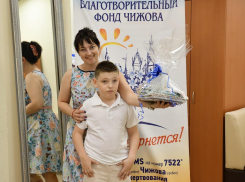 Уверенный старт: «Благотворительный фонд Чижова» подвел итоги традиционной акции в поддержку воронежских школьников