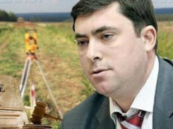 Воронежские власти решили увеличить площадь «зеленого огорода» Максима Увайдова