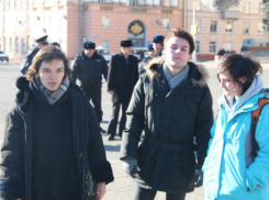 Воронежского гея в Липецке задержали полицейские - футбольные фанаты пытались отбить