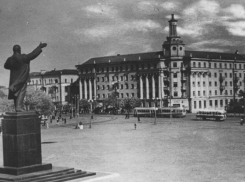 Именем вождя мирового пролетариата 66 лет назад назвали главную площадь Воронежа