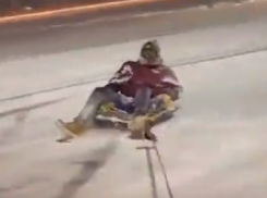 Кураж плюшечных покатушек подчинил парковку в Воронеже 