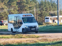 Водитель автобуса сбежал с маршрута из-за пробок в Воронеже