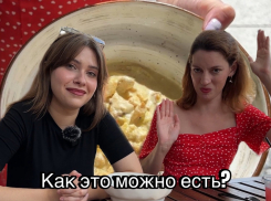 Испытание для желудка? Хавнадзор пробует рапанов на улице в Воронеже