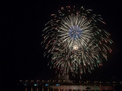 Стало известно, во сколько обойдется бюджету салют на День Победы в Воронеже