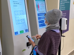 Пациенты пожаловались Путину на сложности при записи к врачам под Воронежем  