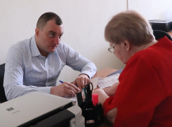 Разочаровавшийся в системе экс-полицейский бесплатно помогает воронежцам