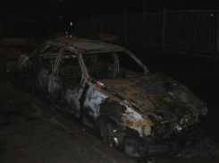 В Воронеже злоумышленник из-за мести поджег автомобили