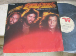 Особое отношение к американским пластинкам было в 90-е годы в Воронеже